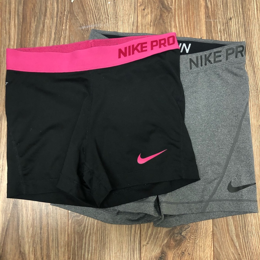 2/$10 Nike pro bundle
